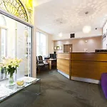 The Abbey 3*