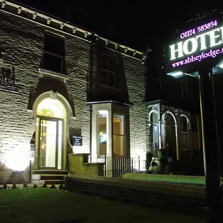 The Abbey 3*