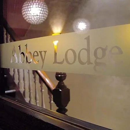 The Abbey Hotell 3*